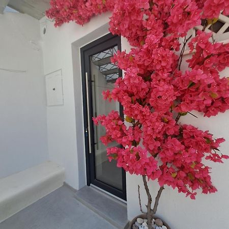 Margaret'S Houses In Tinos Town Екстер'єр фото