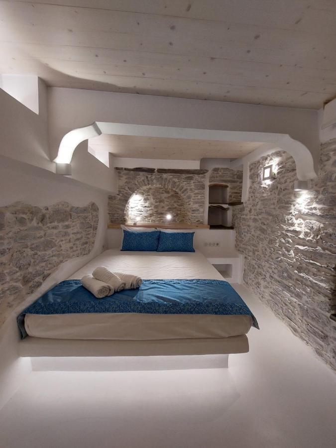 Margaret'S Houses In Tinos Town Екстер'єр фото