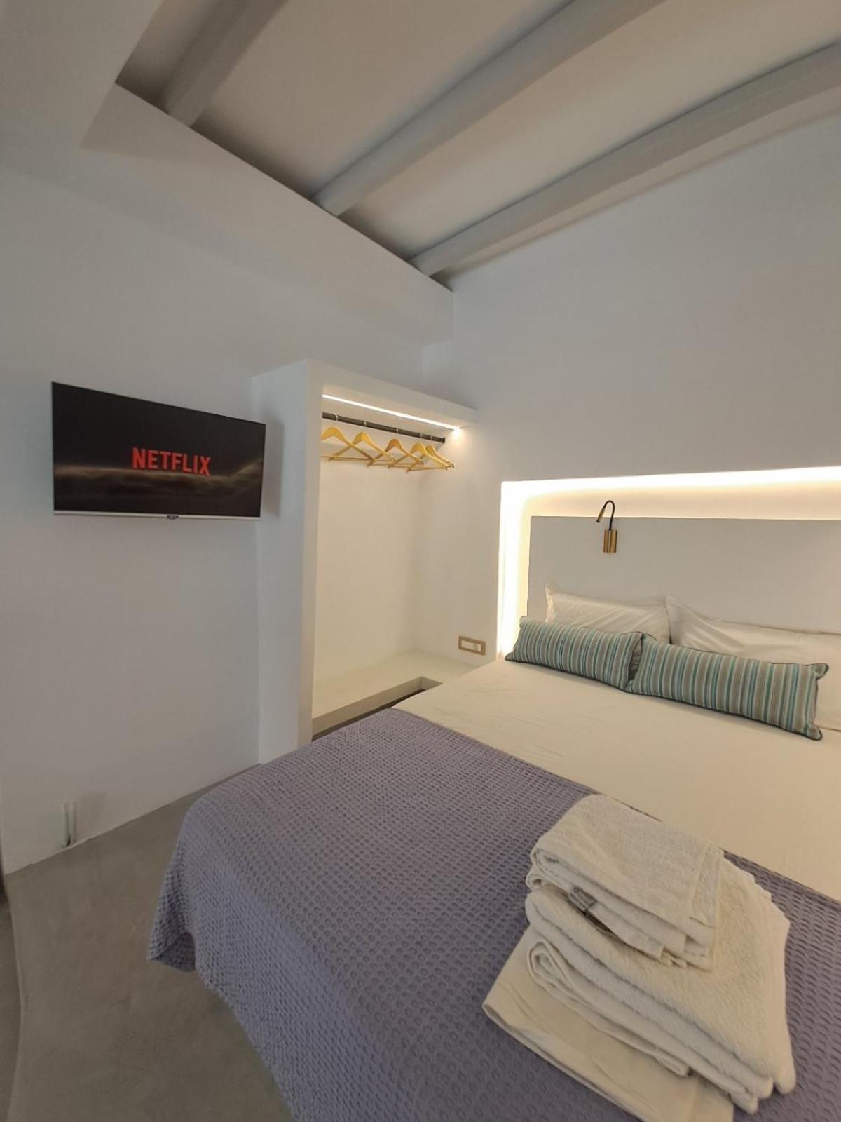 Margaret'S Houses In Tinos Town Екстер'єр фото